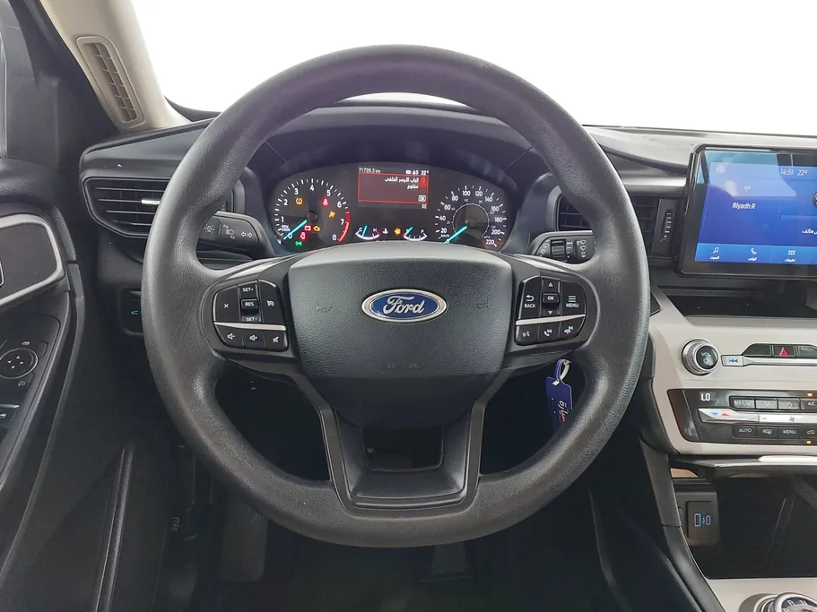 2021 Ford Explorer Standard 