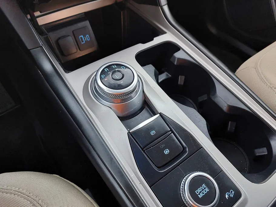 2021 Ford Explorer Standard 
