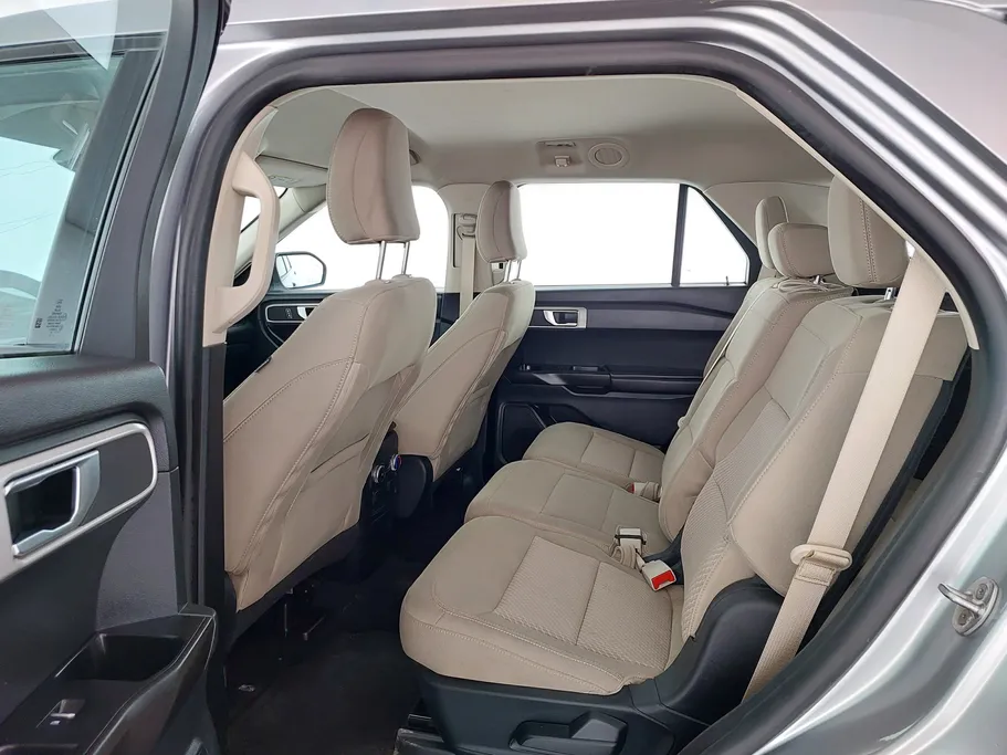 2021 Ford Explorer Standard 