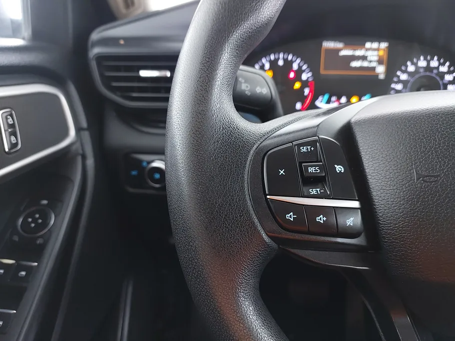 2021 Ford Explorer Standard 