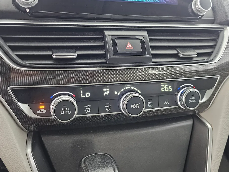 هوندا اكورد LX Sport 2022 