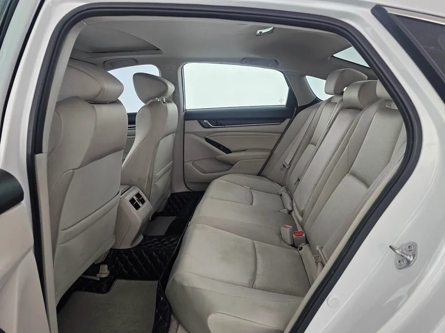 هوندا اكورد LX Sport 2022 