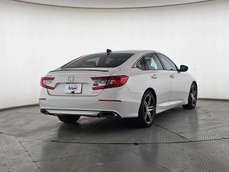 هوندا اكورد LX Sport 2022 