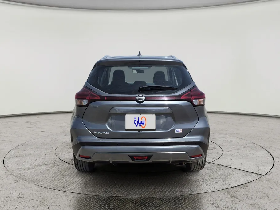 2024 Nissan Kicks S 