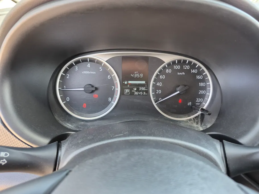 2024 Nissan Kicks S 