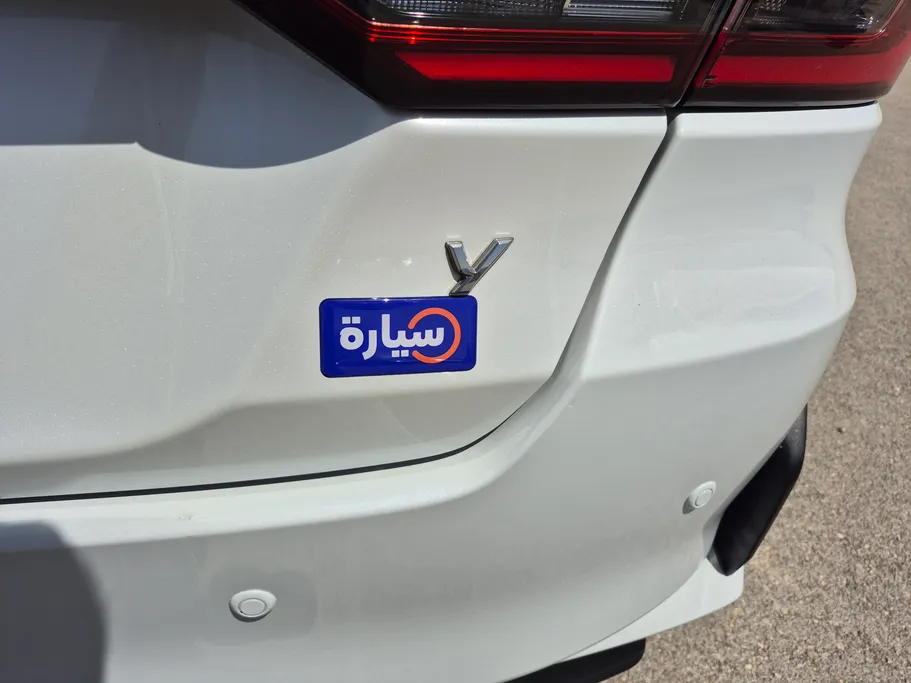 تويوتا يارس Y 2024 