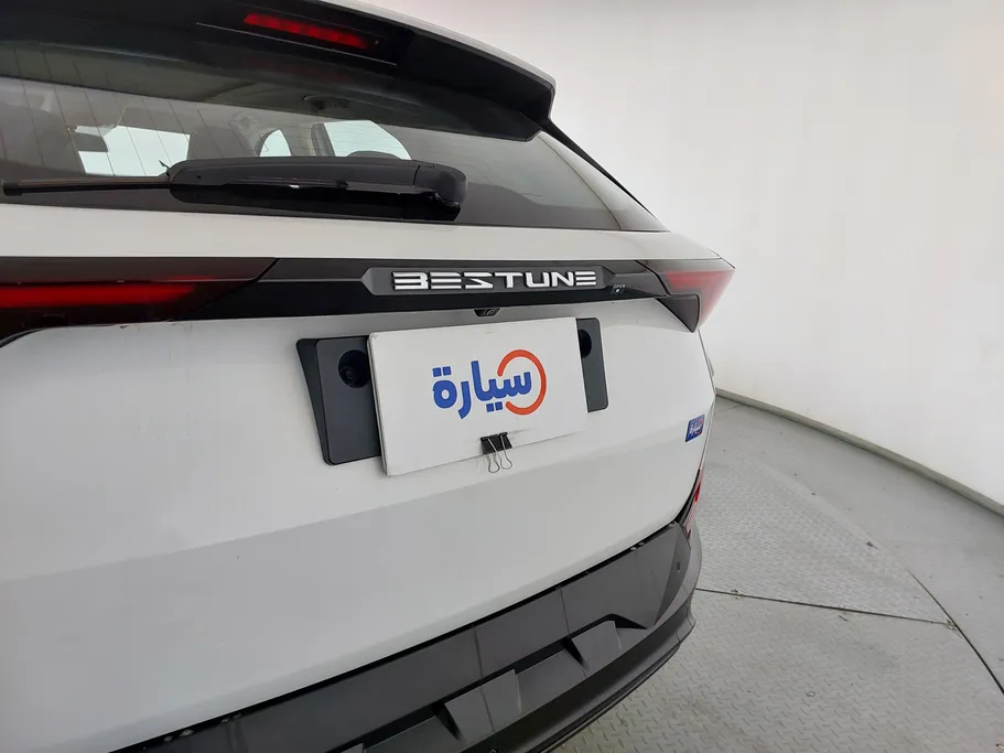 2023 FAW Bestune T77 Basic 