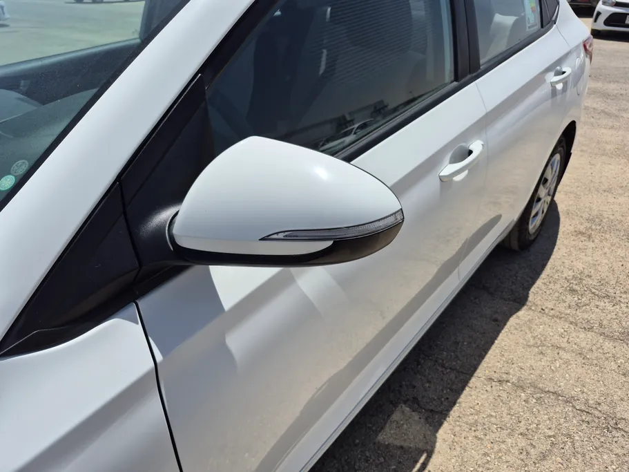 2021 Hyundai Accent Smart 