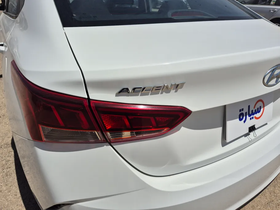2021 Hyundai Accent Smart 