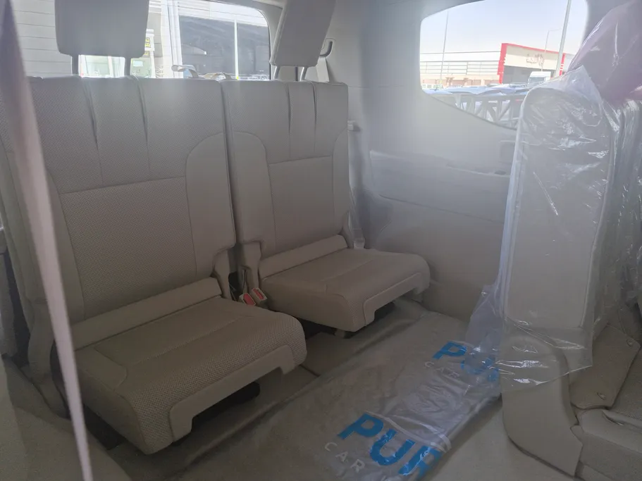 تويوتا لاندكروزر GXR4 2026 