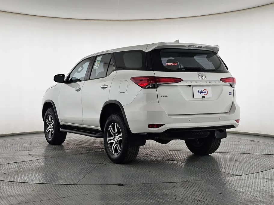2023 Toyota Fortuner GX2 