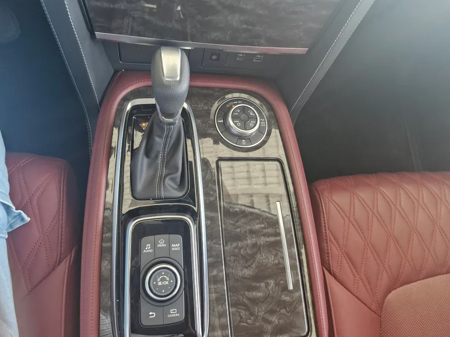 2024 Nissan Patrol Platinum 
