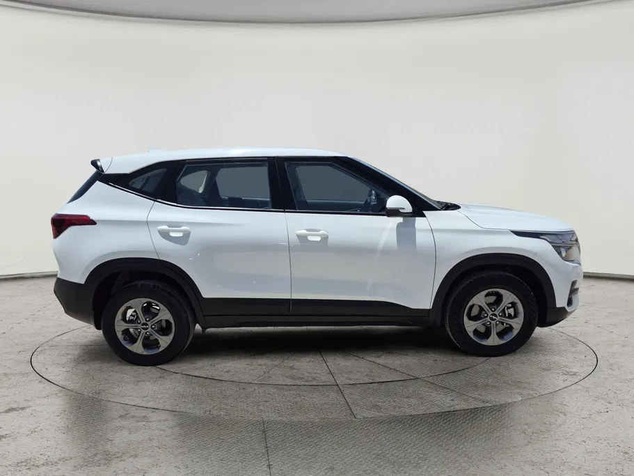 2023 Kia Seltos LX 