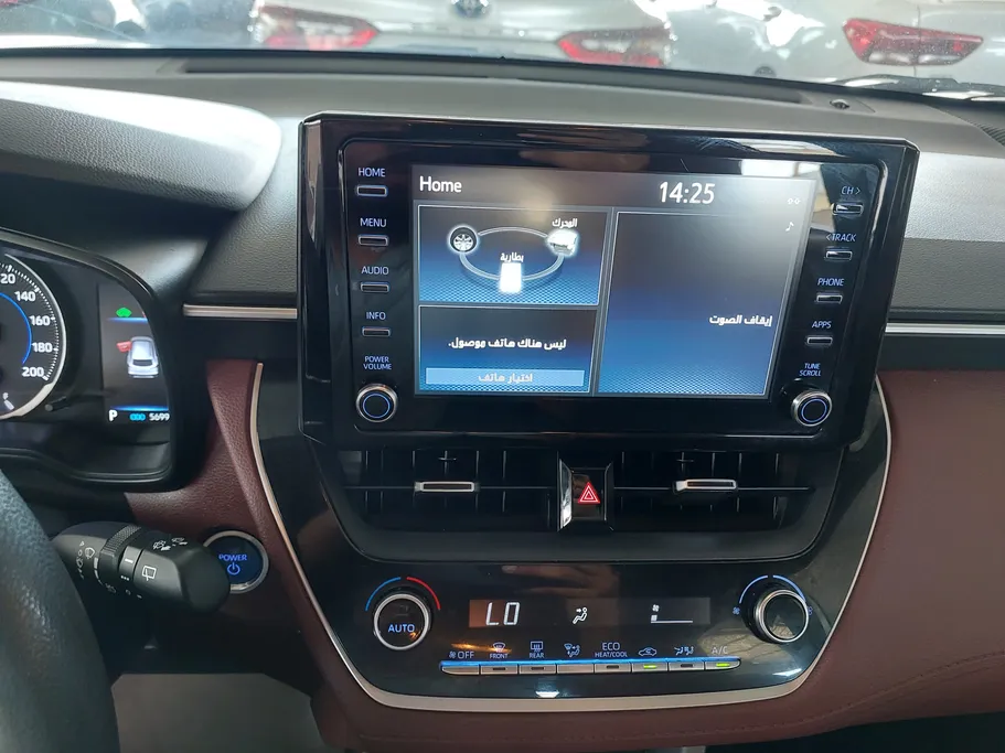 2023 Toyota Corolla Cross XLE HEV 