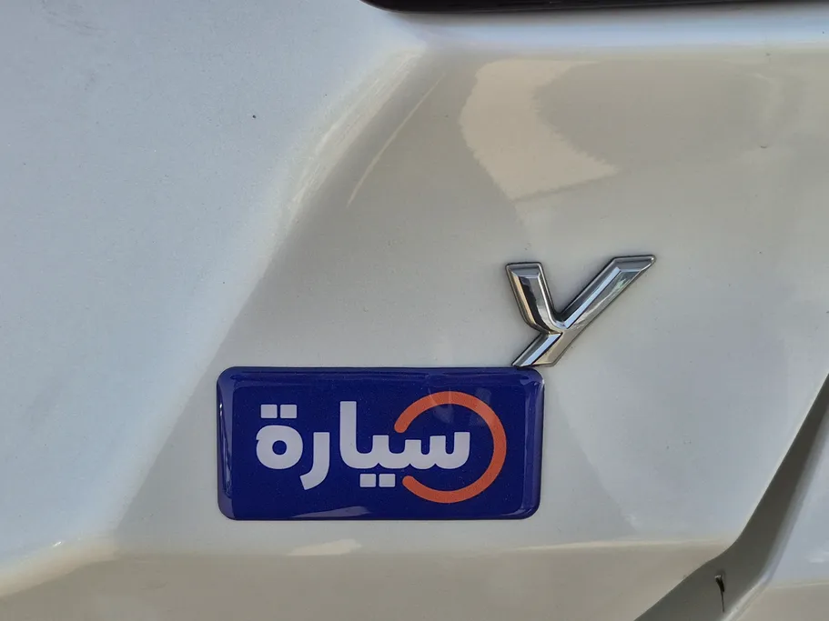 تويوتا يارس Y 2024 