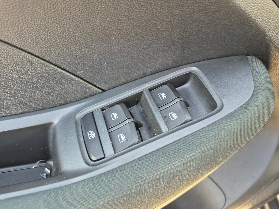 2023 MG ZS STD 