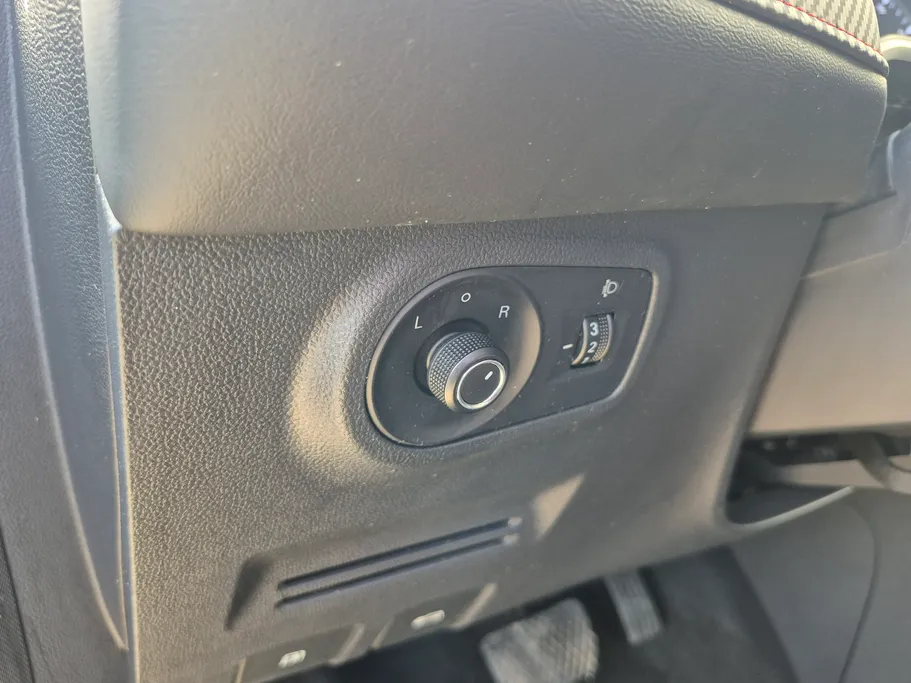 2023 MG ZS STD 