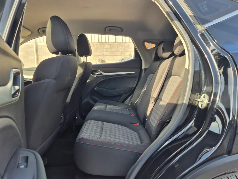 2023 MG ZS STD 