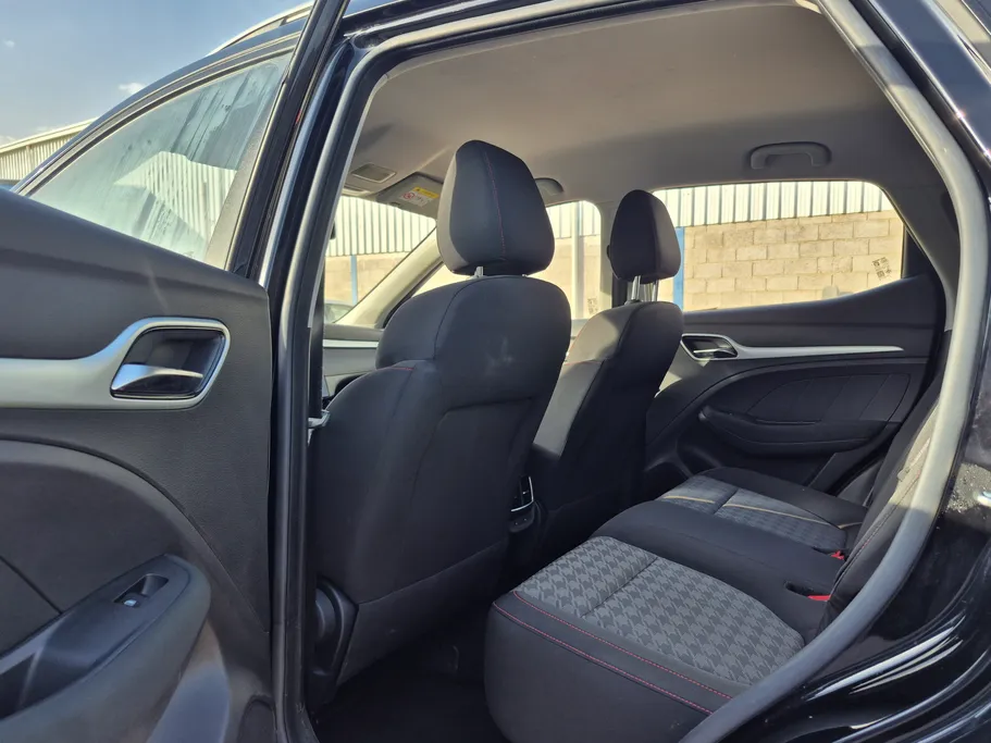 2023 MG ZS STD 
