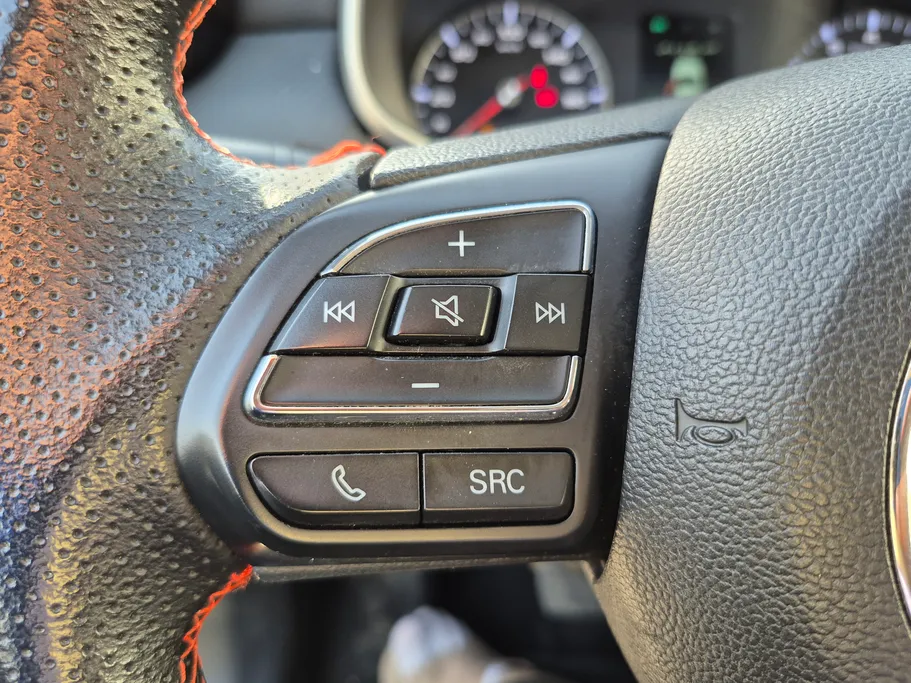 2023 MG ZS STD 