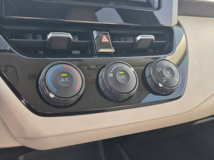 2024 Toyota Corolla XLI 