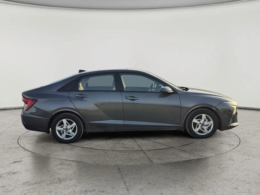 2024 Hyundai Accent Fleet 