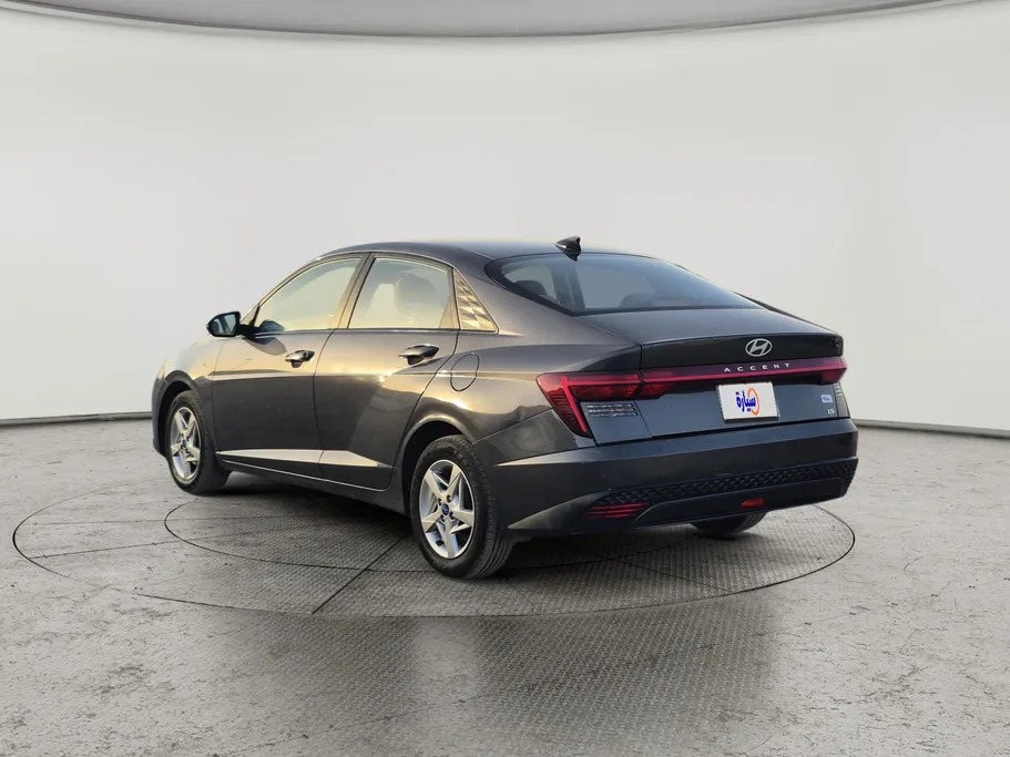 2024 Hyundai Accent Fleet 