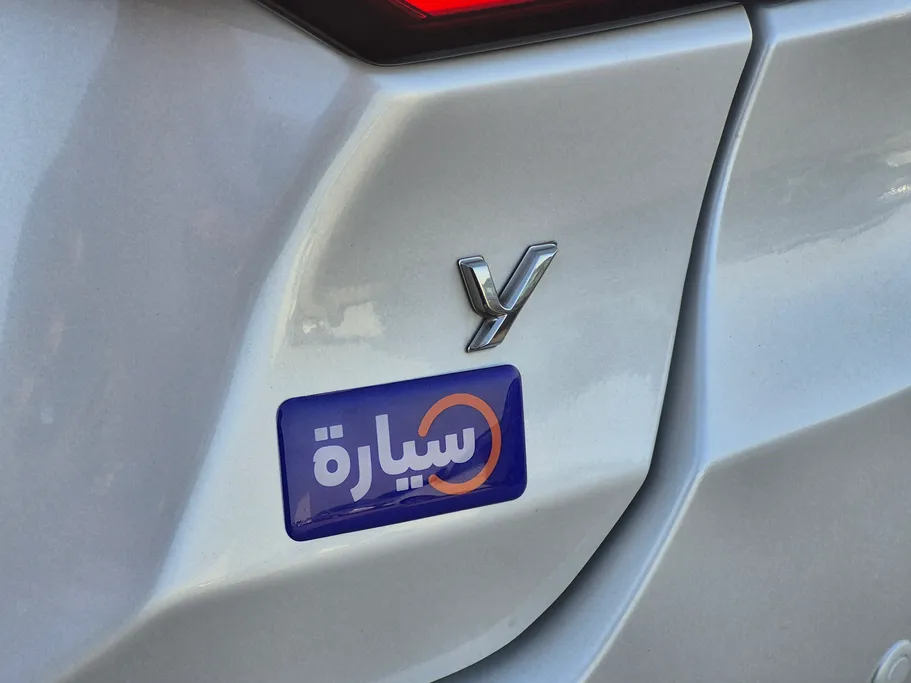 تويوتا يارس Y 2024 