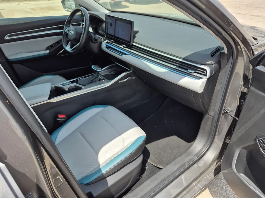 2025 Geely Emgrand GF 