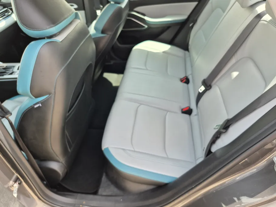 2025 Geely Emgrand GF 
