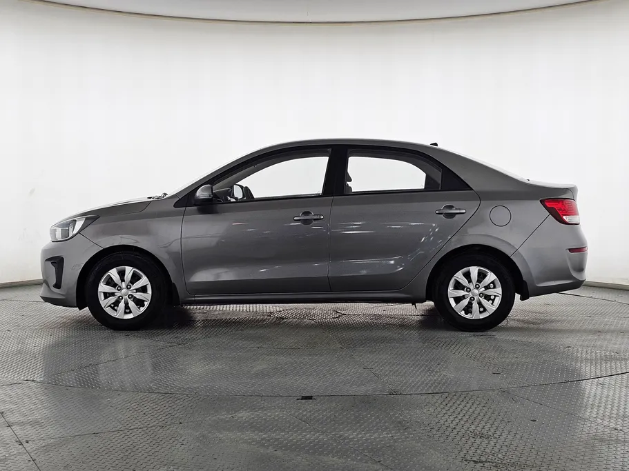 2022 Kia Pegas LX 