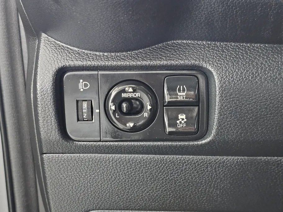 2022 Kia Pegas LX 
