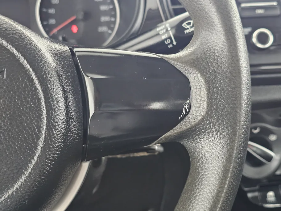 2022 Kia Pegas LX 