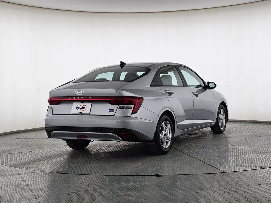 2024 Hyundai Accent Fleet 