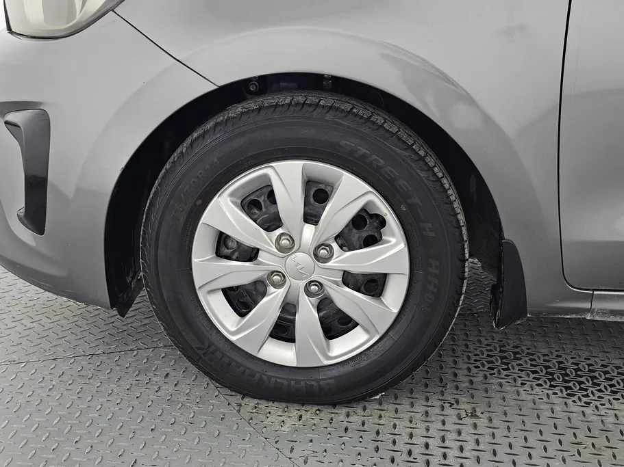 2023 Kia Pegas LX 
