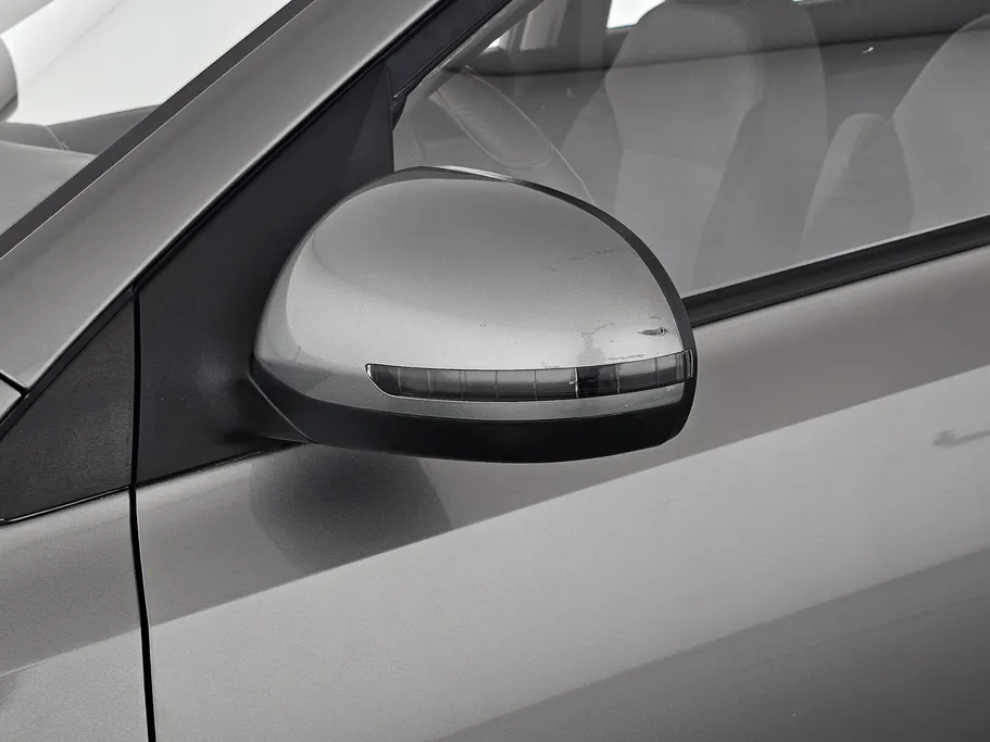 2023 Kia Pegas LX 