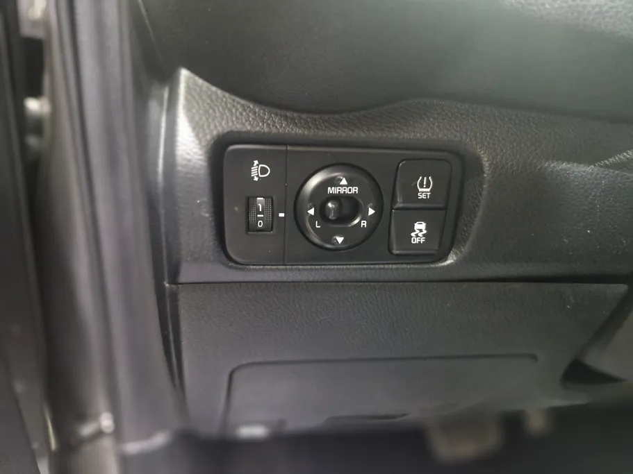 2024 Kia Pegas GL 