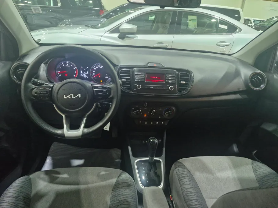 2024 Kia Pegas GL 