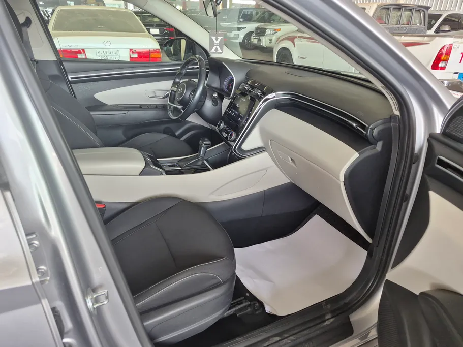 2022 Hyundai Tucson GL 