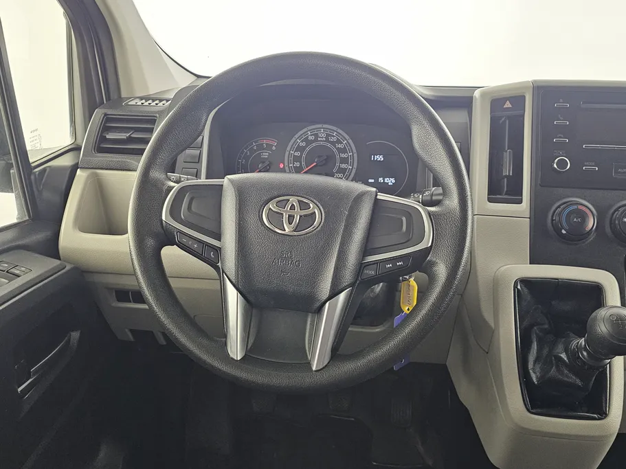 2023 Toyota Haice فان بضاعه 