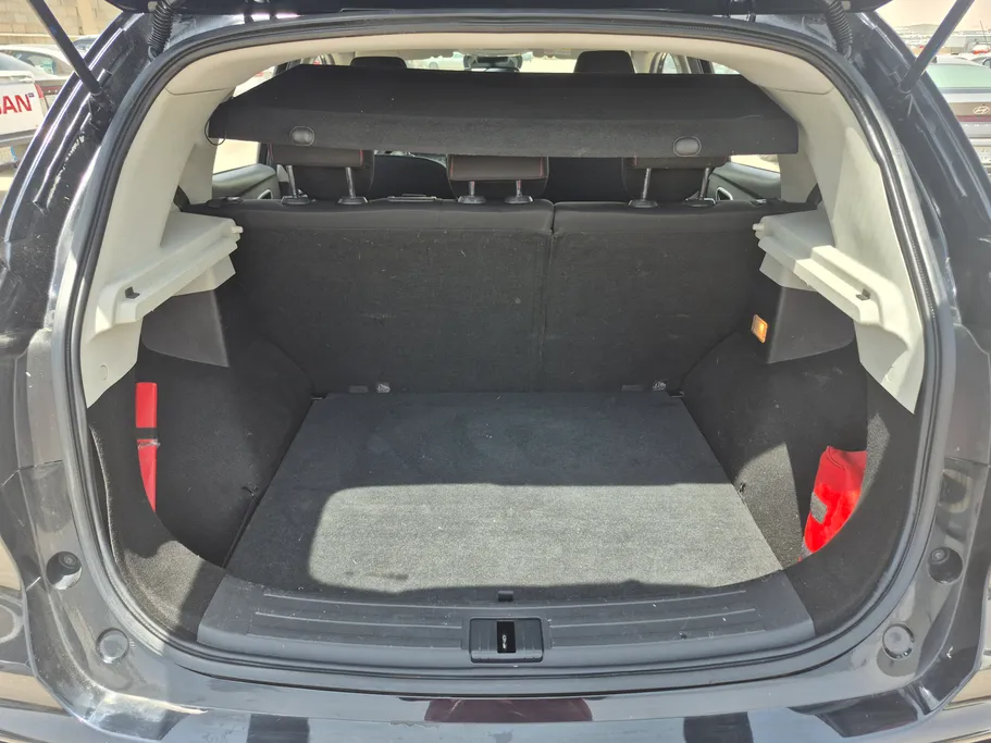 2023 MG ZS STD 