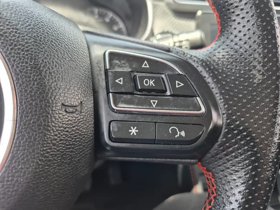 2023 MG ZS STD 