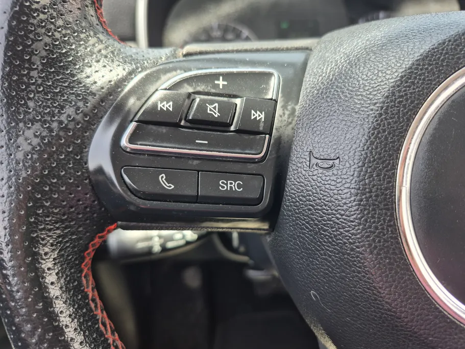 2023 MG ZS STD 