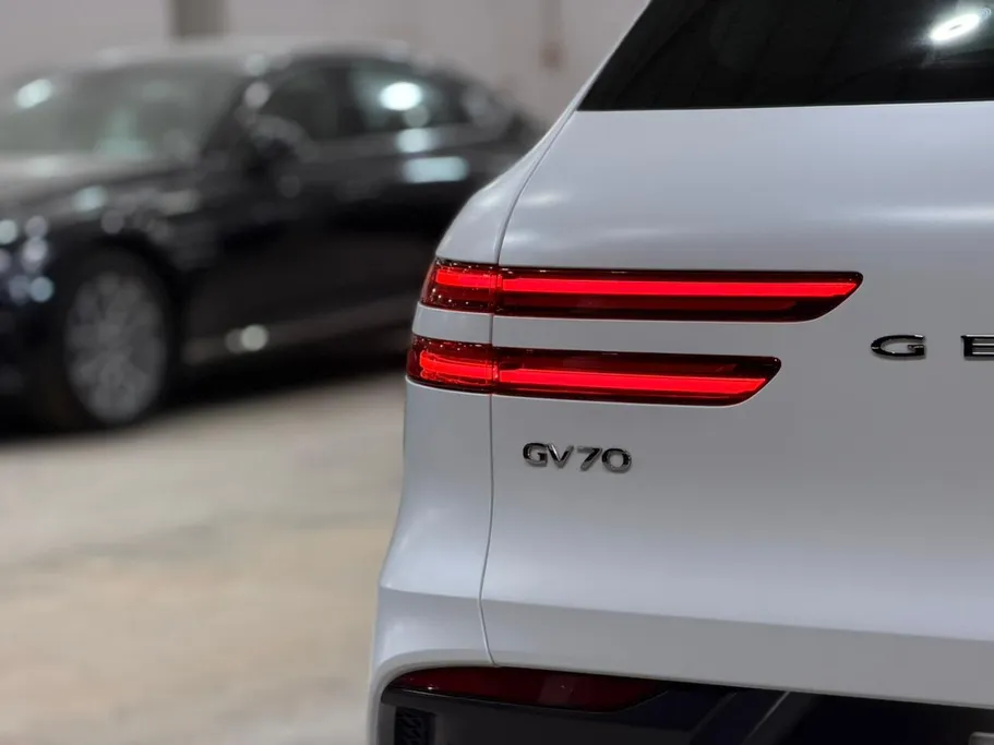 جينيسيس GV70 بريستيج 2026 