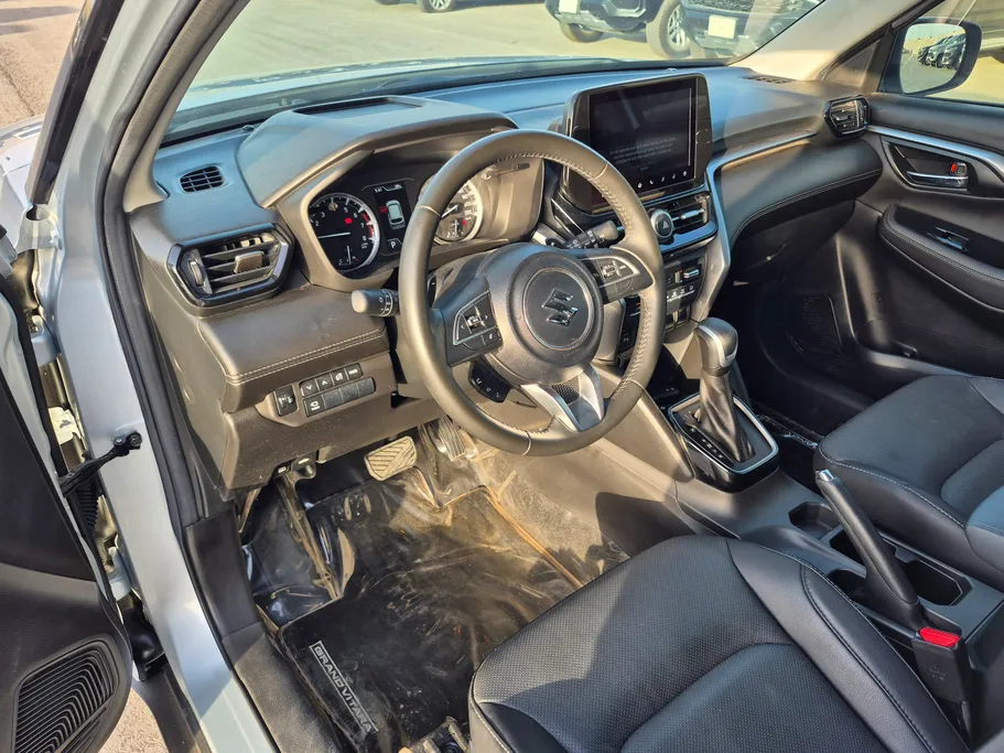 2025 Suzuki Grand Vitara GLX 
