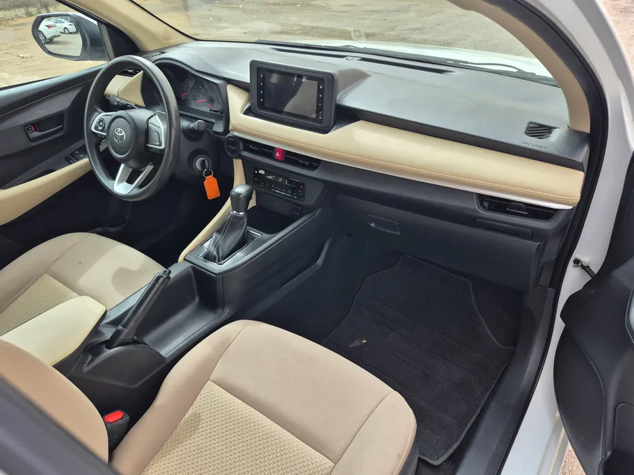 2024 Toyota Yaris  Y 