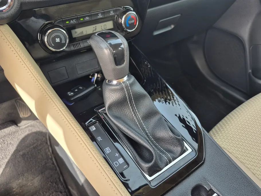 2023 Toyota Yaris  YX 