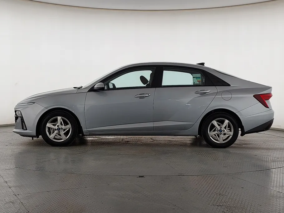 2024 Hyundai Accent Fleet 