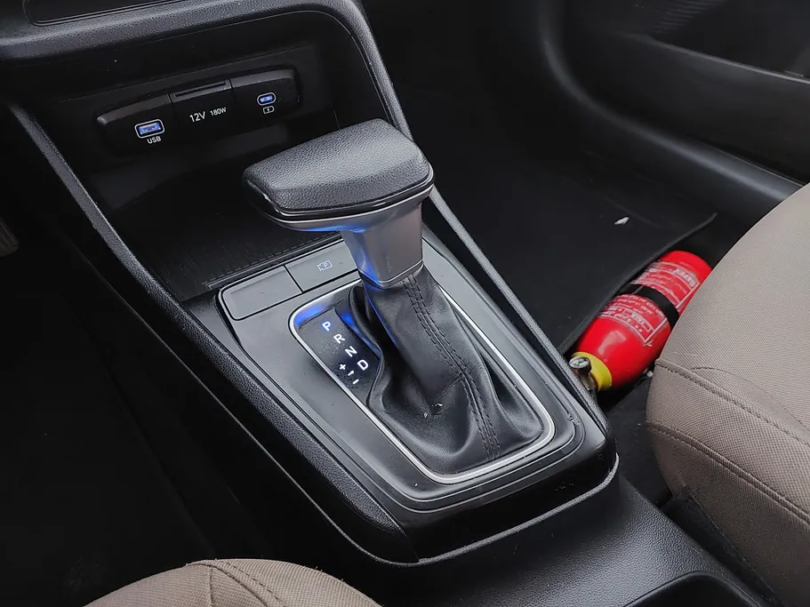 2024 Hyundai Accent Fleet 
