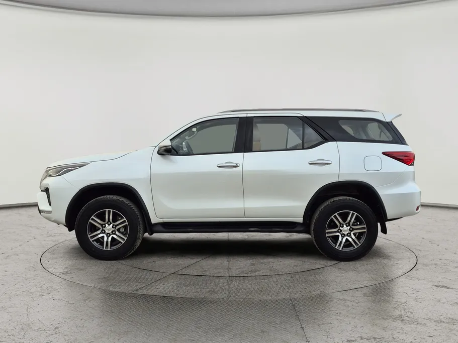 2024 Toyota Fortuner GX 